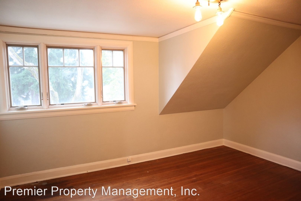 408 W 23rd St. - Photo 15