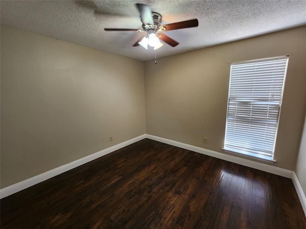 2825 Norwood Lane - Photo 15