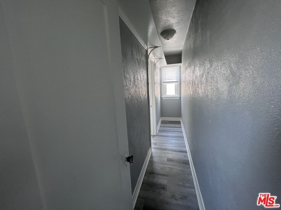 1448 S Bronson Ave - Photo 15