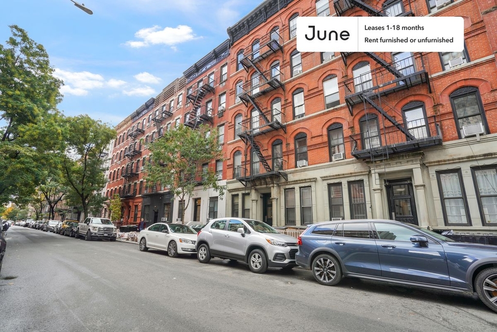 306 East 83rd Street - Photo 26