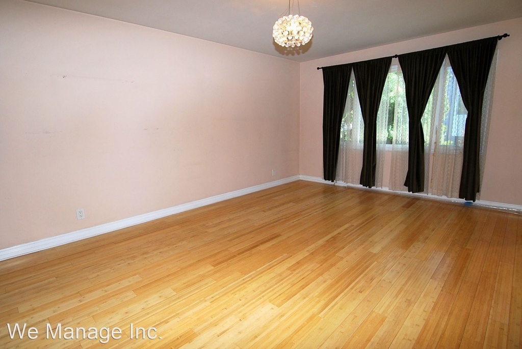 1174 E. Ocean Blvd #12 - Photo 9