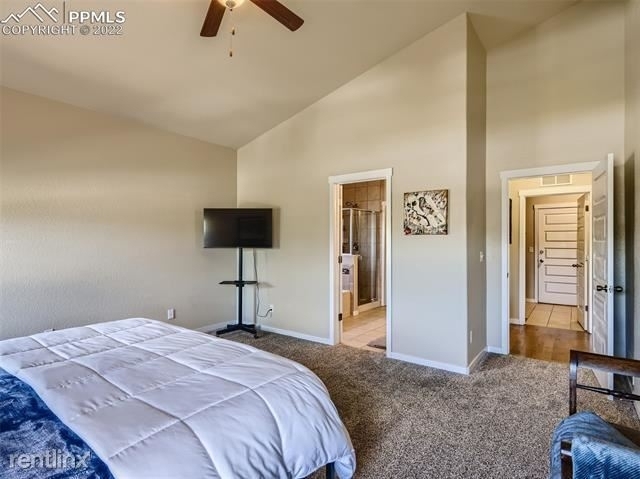 1081 R Antrim Loop - Photo 15