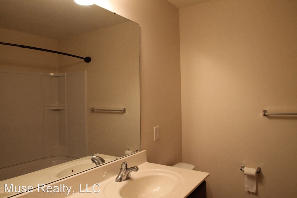 2257 Reid Pointe Drive - Photo 35