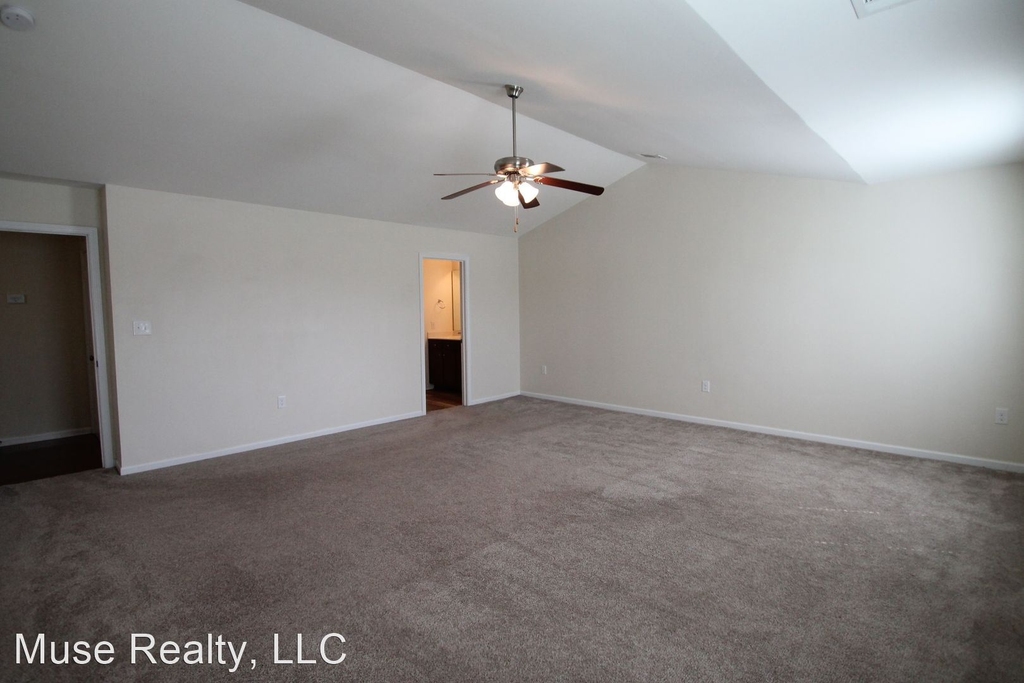 2257 Reid Pointe Drive - Photo 19