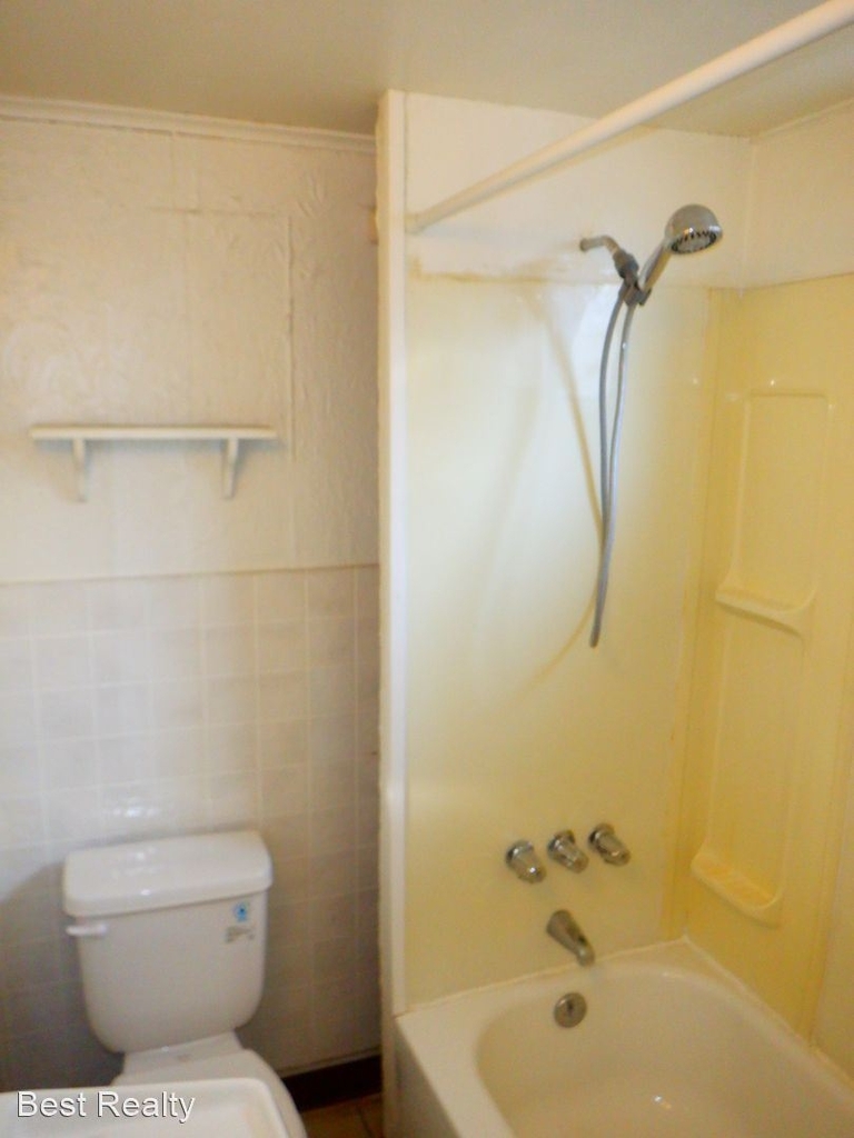 217 East E Street - Photo 12