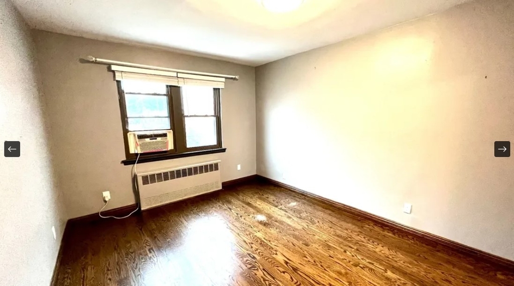 31-56 44th Street - Photo 8
