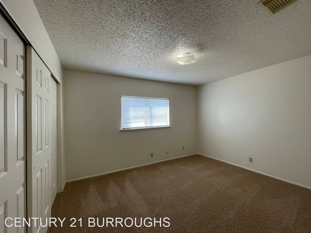 8322 Pine Meadow - Photo 10