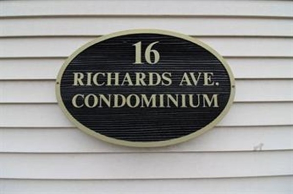16 Richards Ave - Photo 1