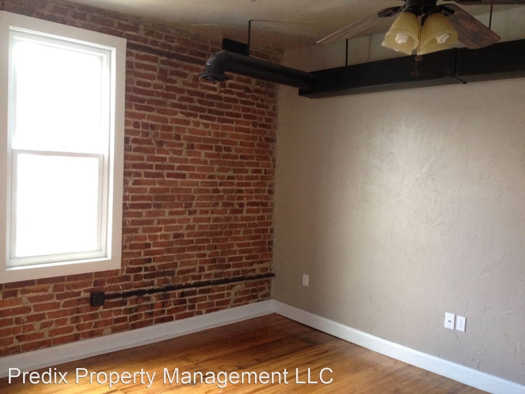 1317 N. George St. - Photo 2