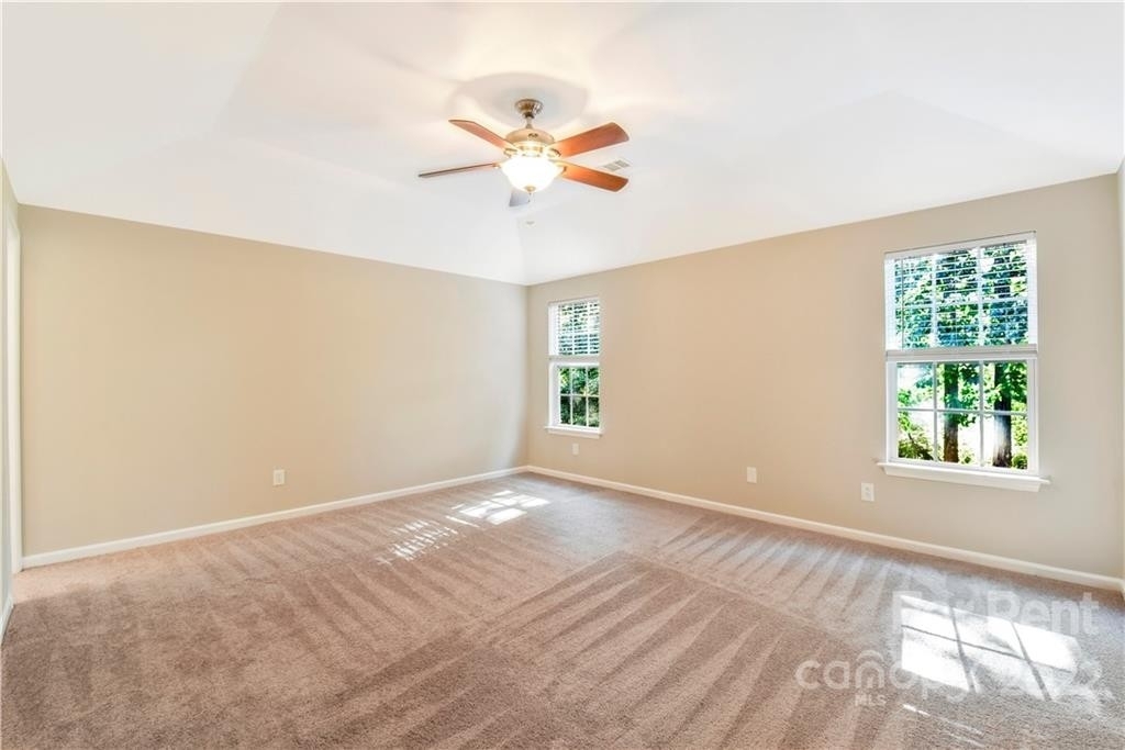 5022 Acorn Forest Lane - Photo 15