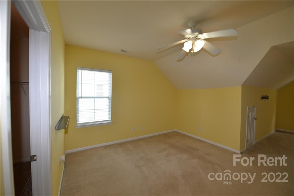 15651 Taviston Street - Photo 11