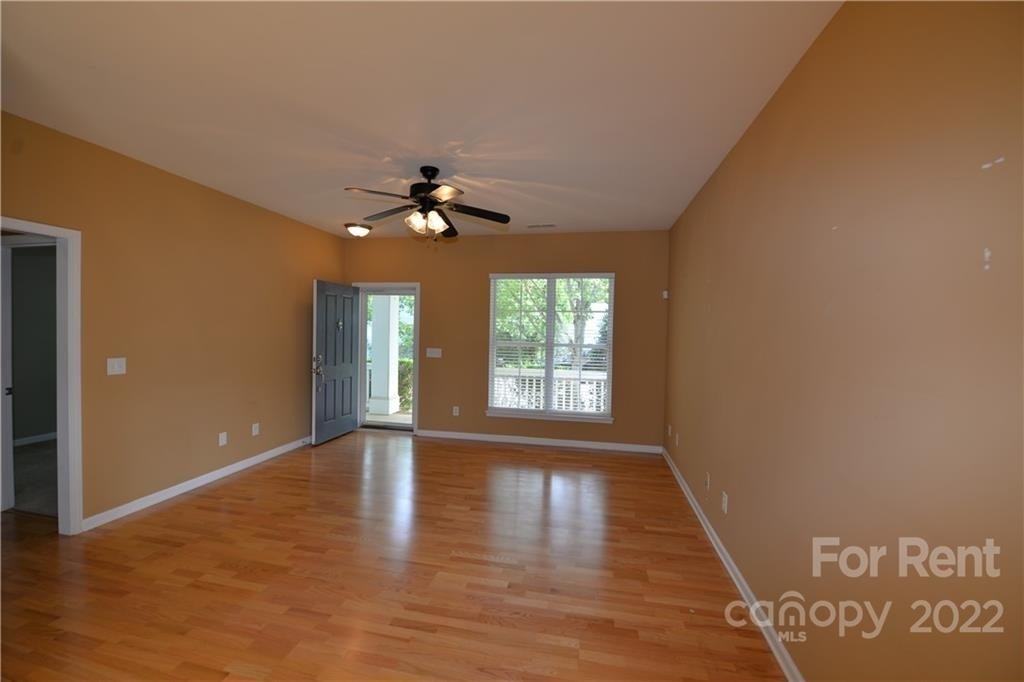 15651 Taviston Street - Photo 5