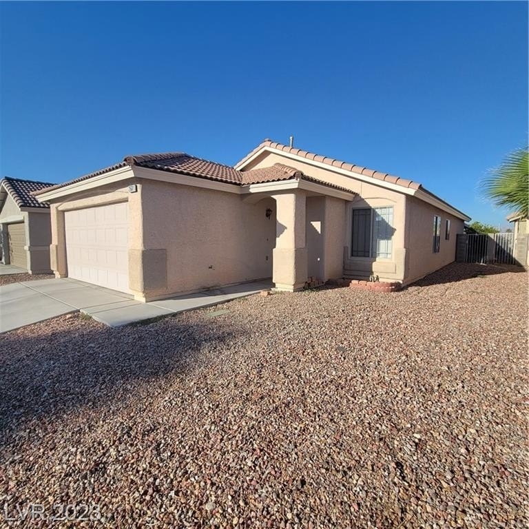 2601 Amber Crest Street - Photo 1