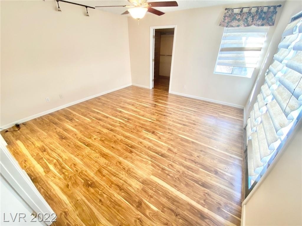 400 Davenport Lane - Photo 18