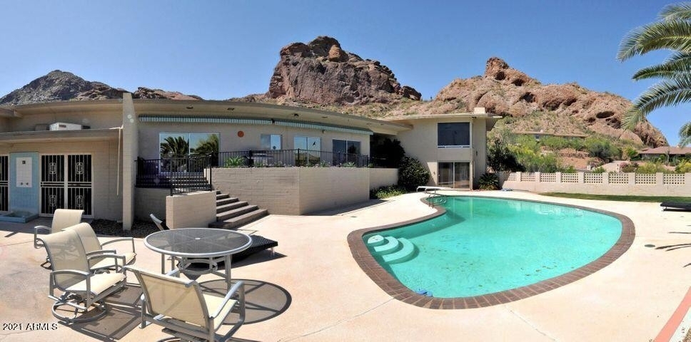 5238 E Palo Verde Drive - Photo 1