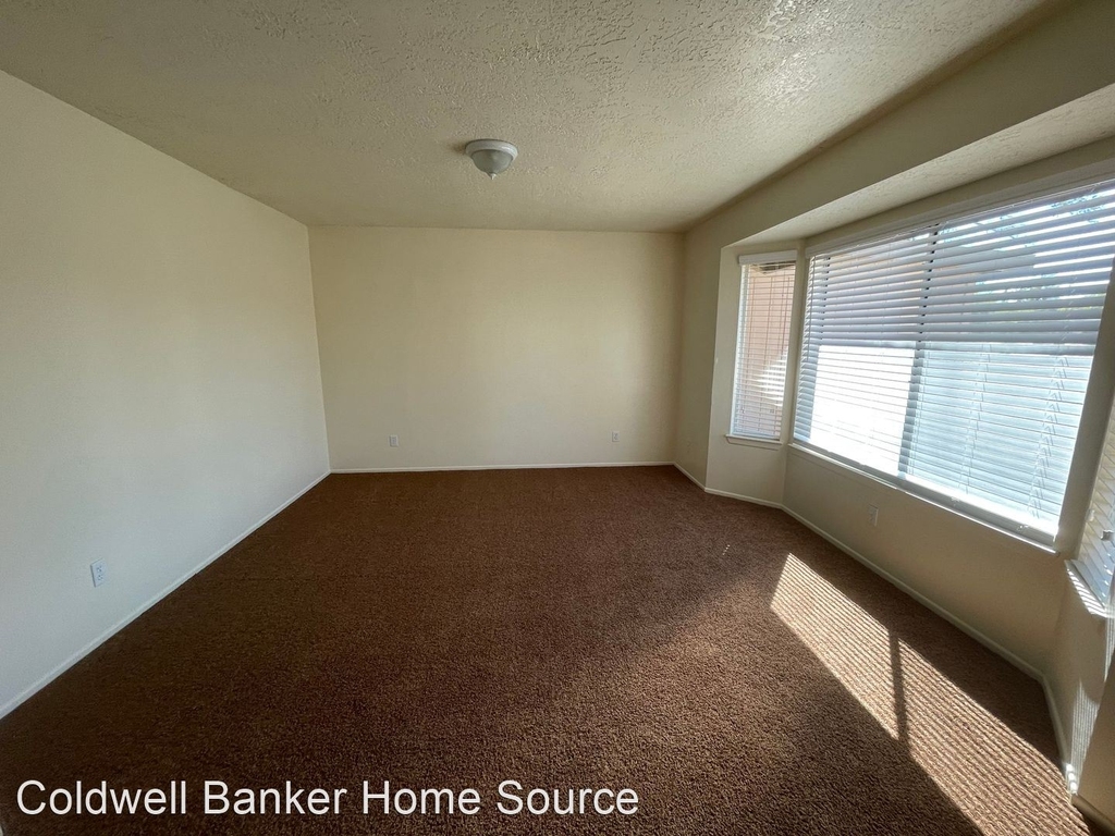 10246 Arroyo Ave. - Photo 27