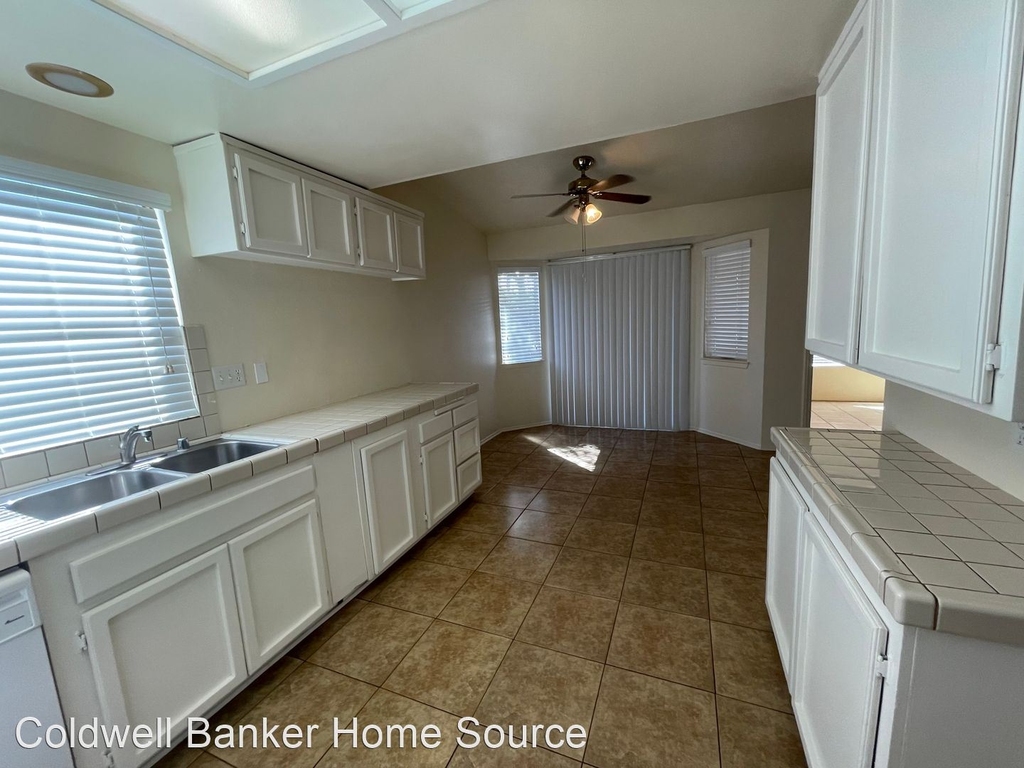 10246 Arroyo Ave. - Photo 63