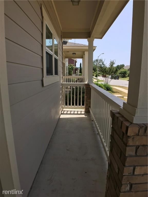 912 Alamo Plaza Dr - Photo 27