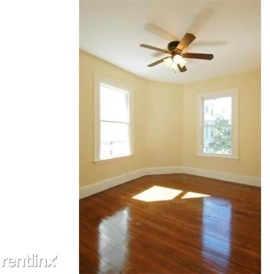 19 Parker Hill Ave Apt 1 - Photo 12