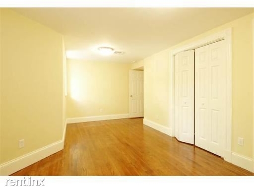 19 Parker Hill Ave Apt 1 - Photo 4