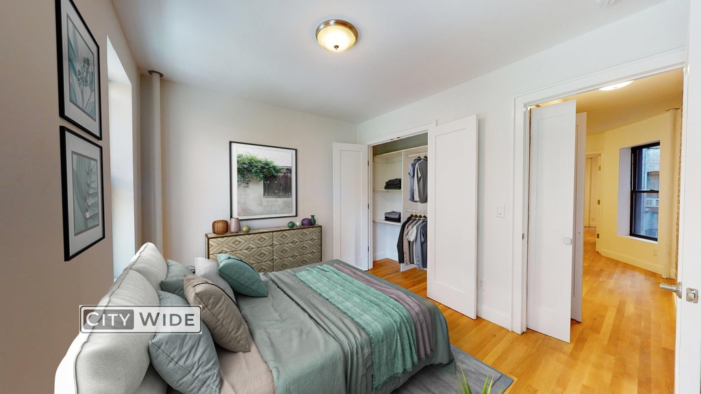 588 Amsterdam Avenue - Photo 2