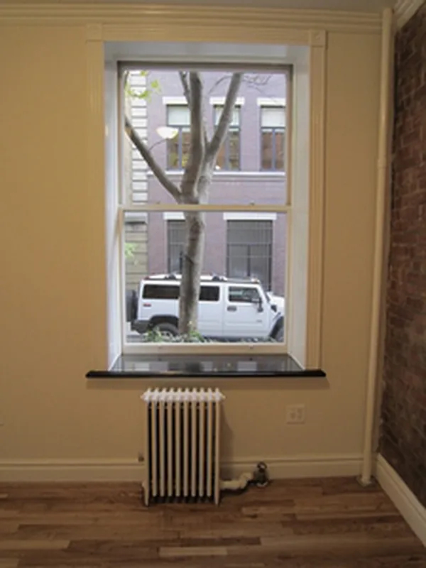 343 East 5th Street - Photo 3