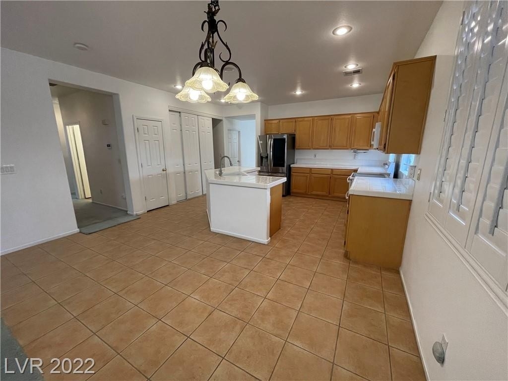 2559 Williamsburg Street - Photo 11