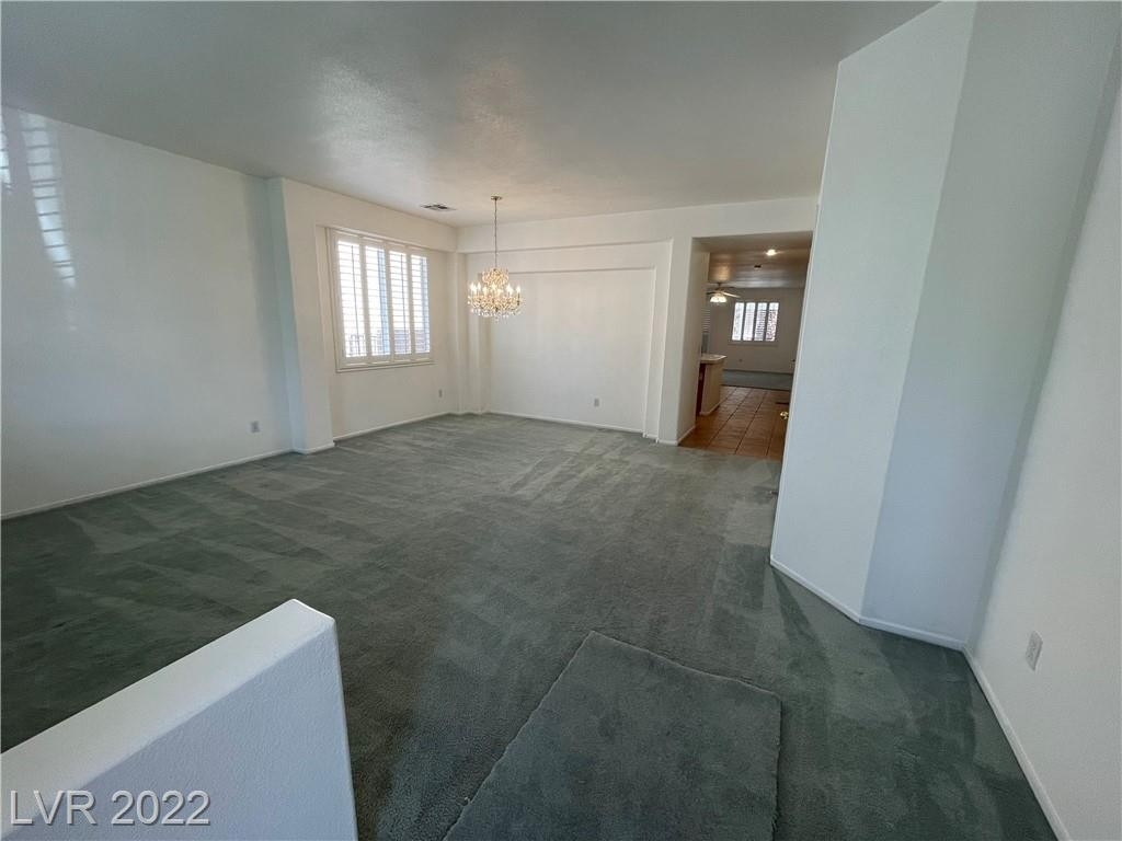 2559 Williamsburg Street - Photo 2