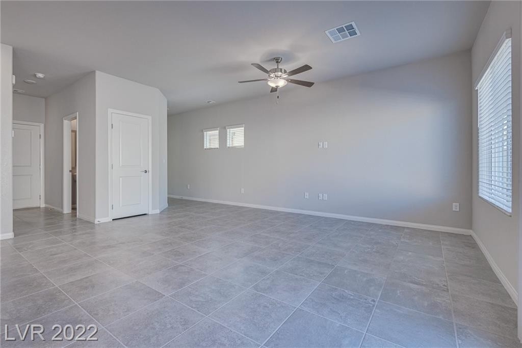 3804 Seyfert Avenue - Photo 2