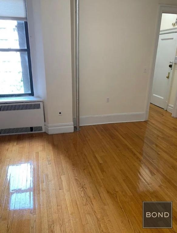 220 West 98th Street - Photo 1