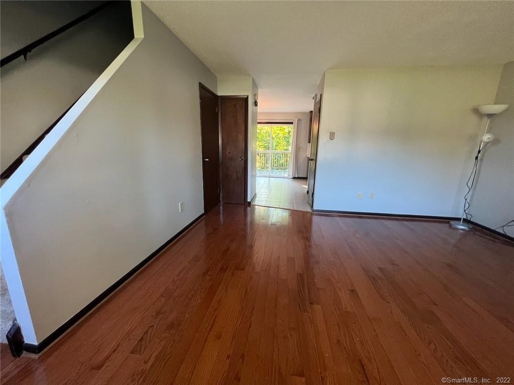 373 Wolcott Street - Photo 11