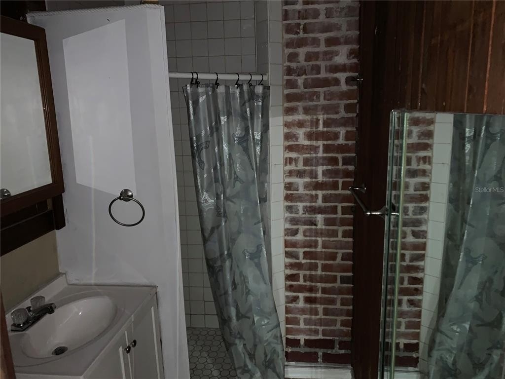 14200 N Bayshore Drive - Photo 9