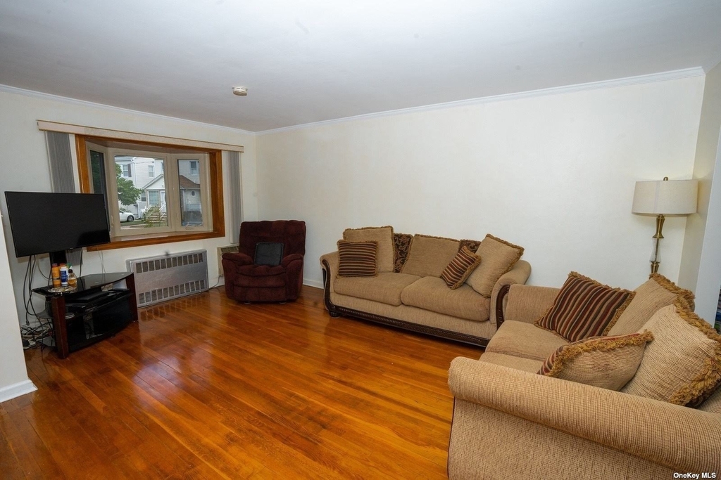 253-40 87th, Drive - Photo 6