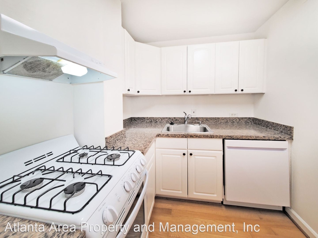 2285 Peachtree Rd Unit 606 - Photo 6