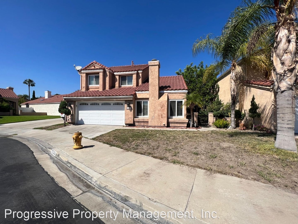 25595 Triesta Wy - Photo 0