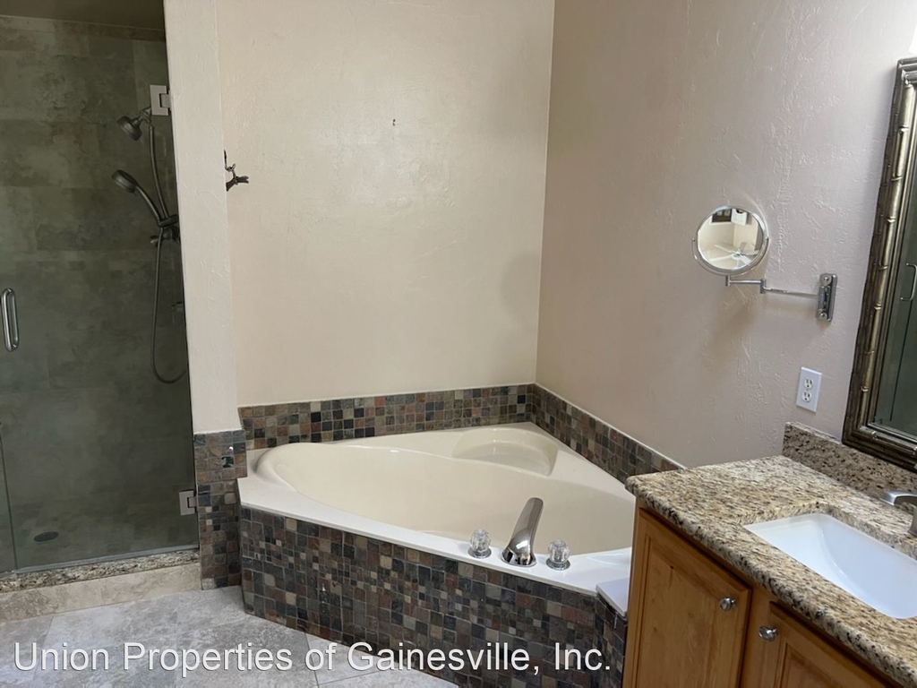 10157 Sw 48th Place - Photo 10