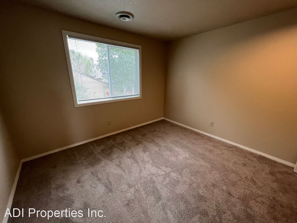 2412 Sw 214th Place - Photo 11