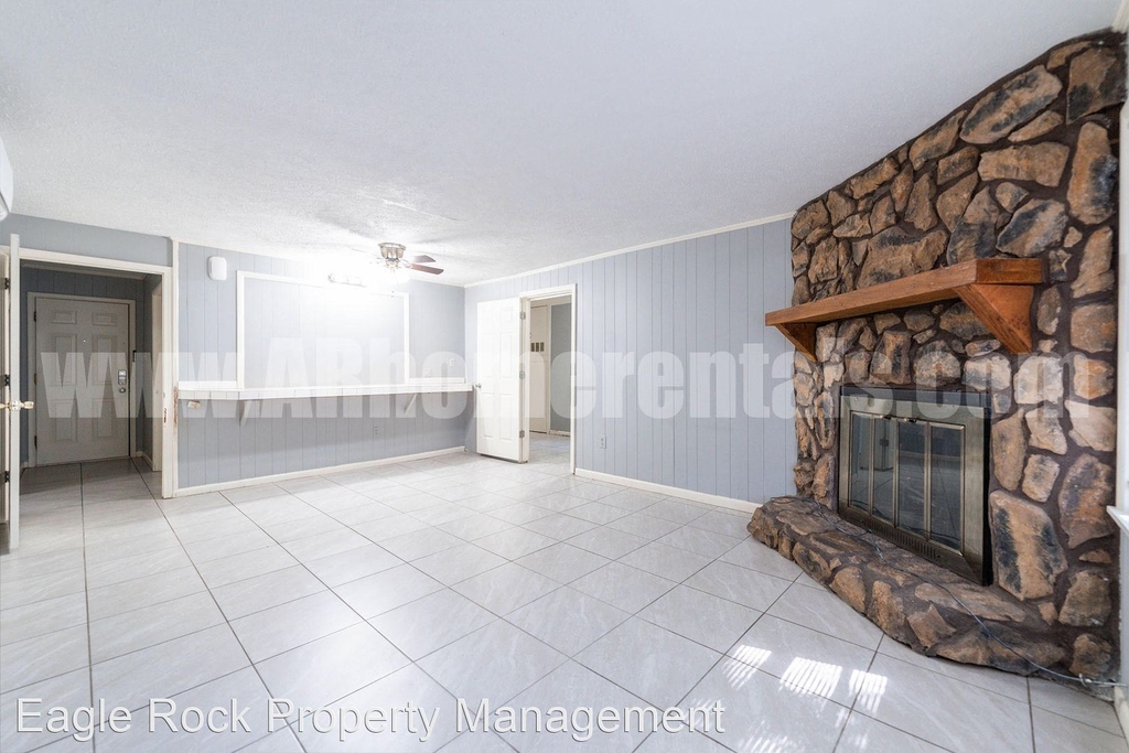 1365 Donaghey Ave - Photo 1