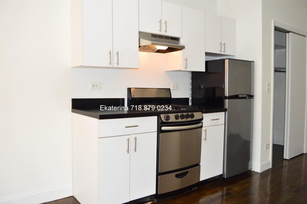 226 East 89th Street - Photo 6