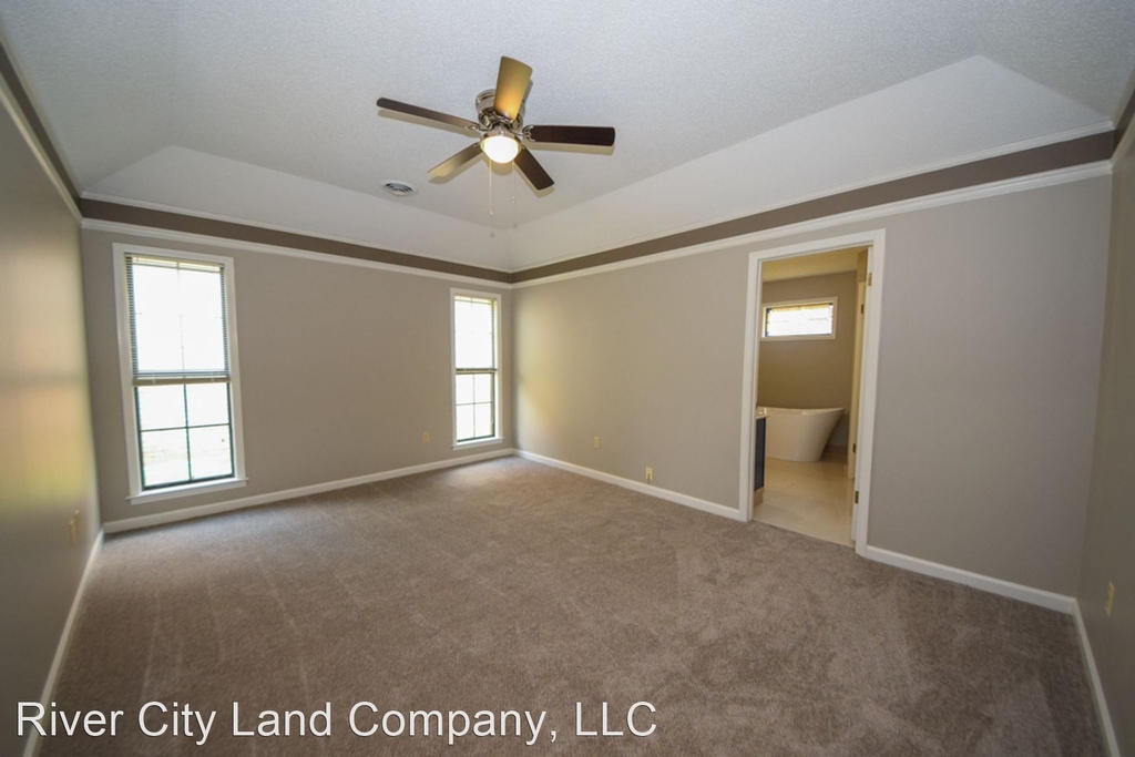 7463 Southwind Cove - Photo 9