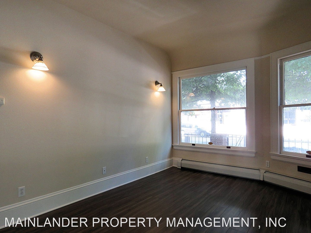 1142 Sw 12th Ave. - Photo 2