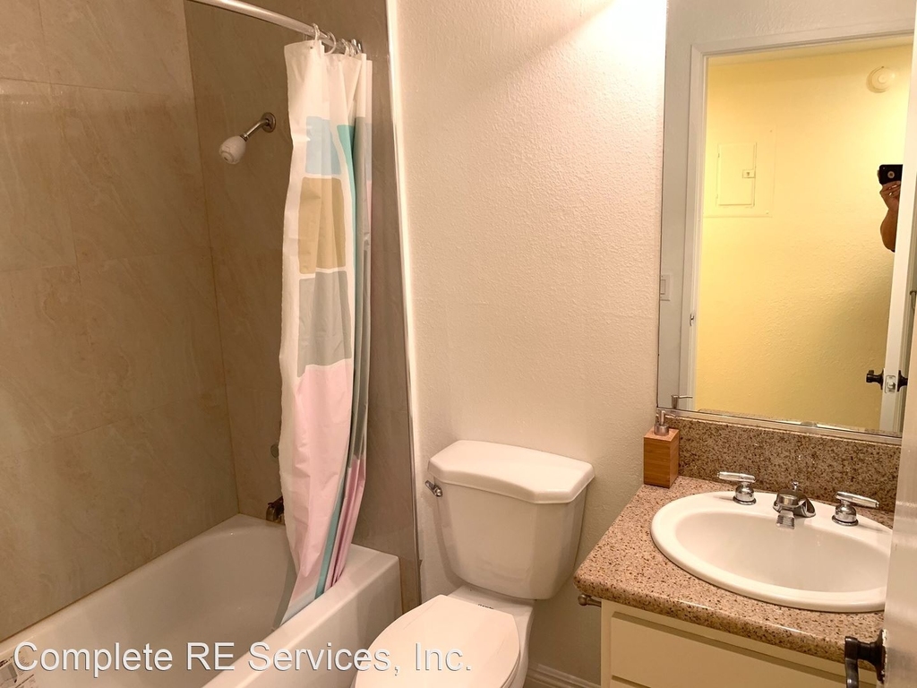 64 N. Mar Vista Ave. #129 - Photo 11