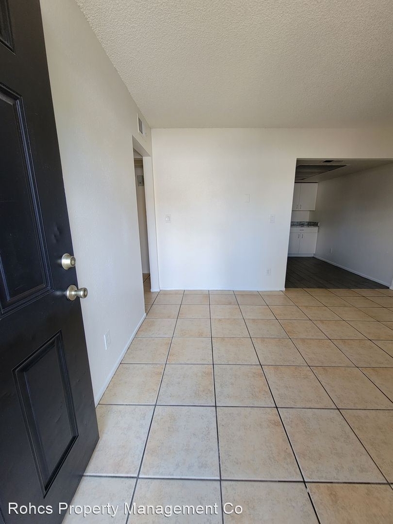 6740 W. Montebello Ave. - Photo 2