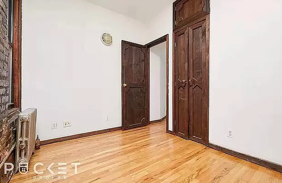 647 East 11th Street - Photo 2