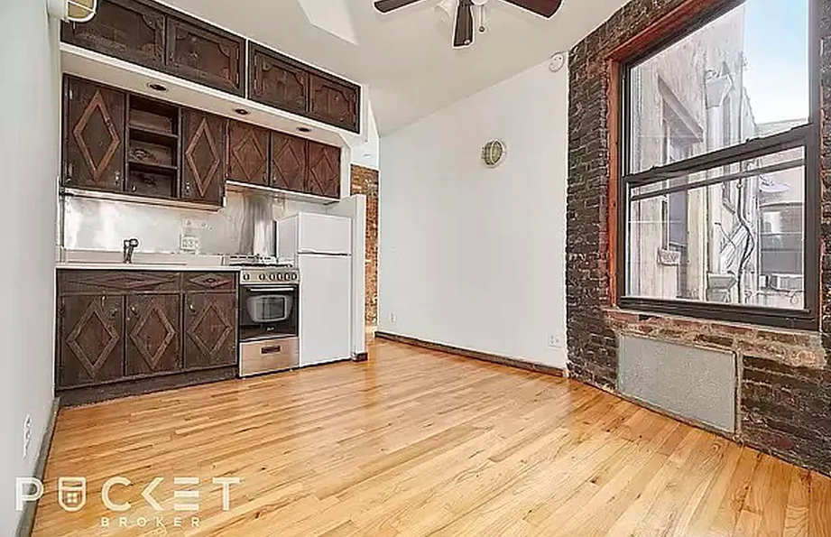 647 East 11th Street - Photo 0