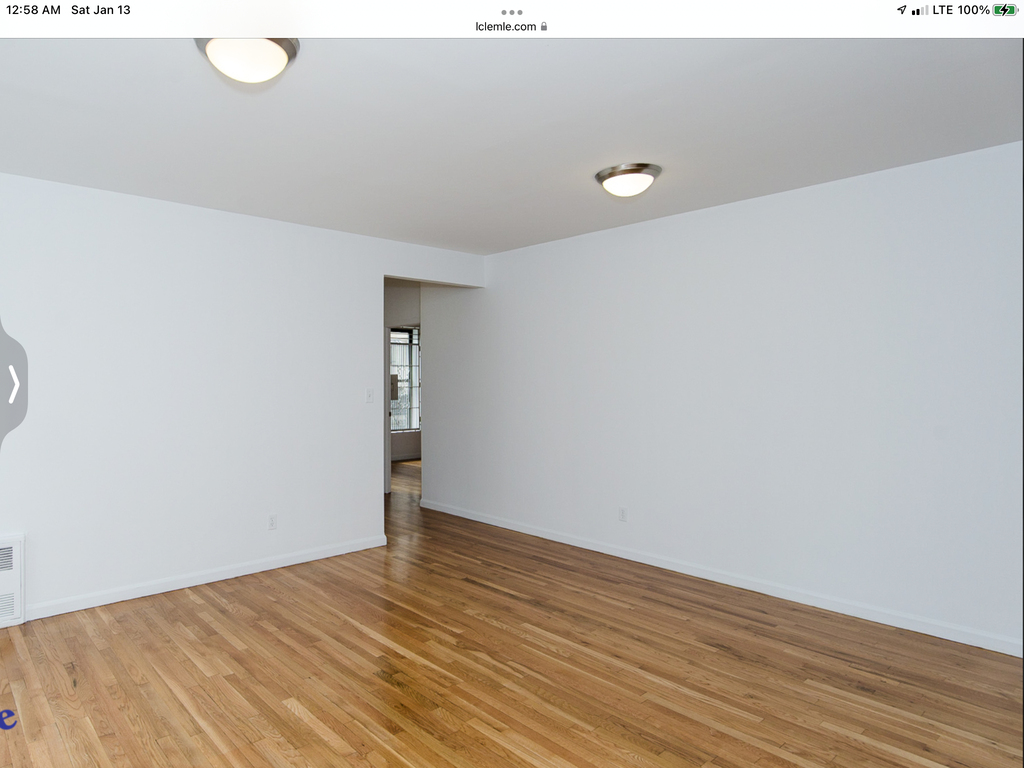 48th street & 9th Avenue  - Photo 8
