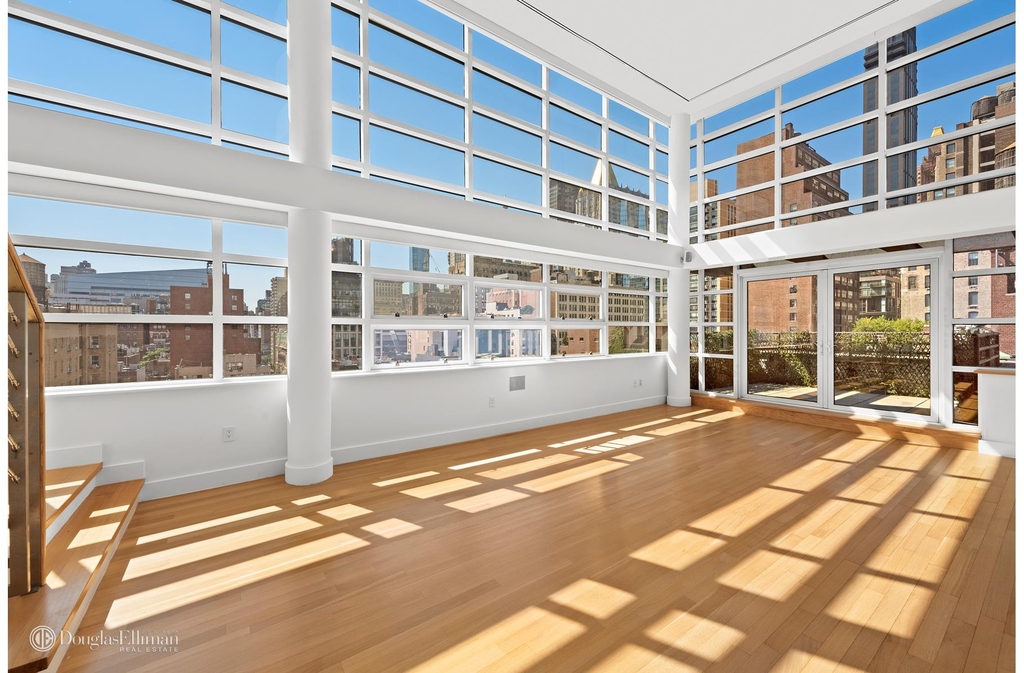 145 Lexington Ave - Photo 1