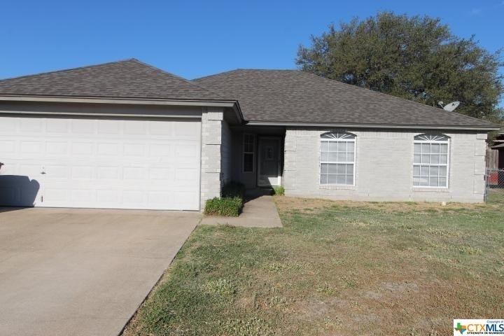 301 Mesquite Circle - Photo 1