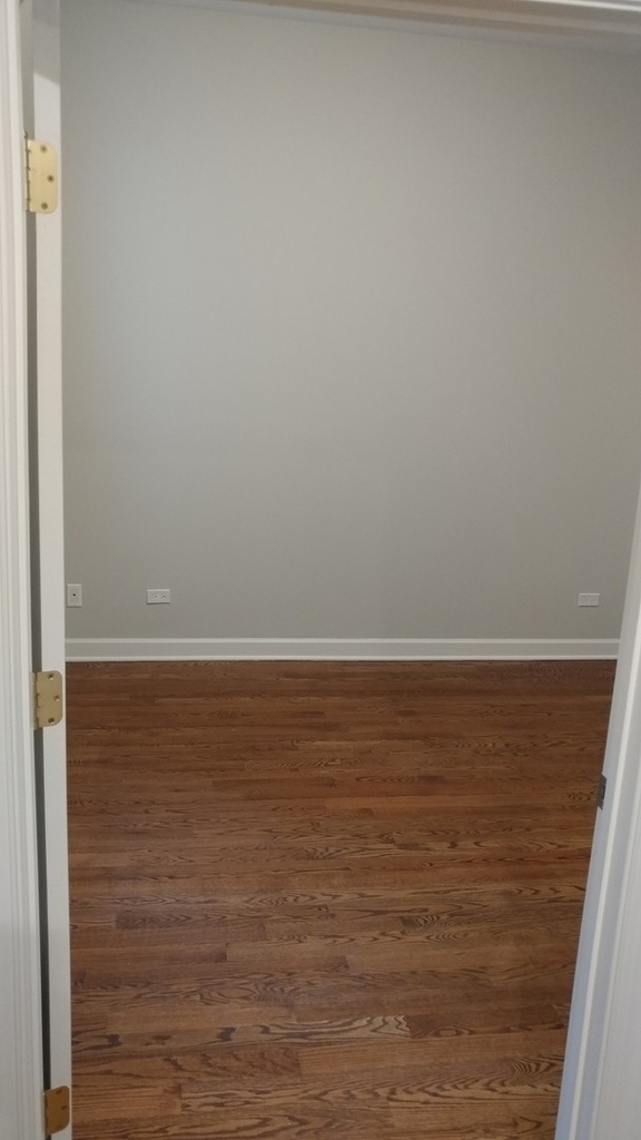 3060 W Armitage Avenue - Photo 2