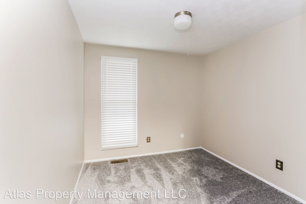 1299 Crestview Street - Photo 18